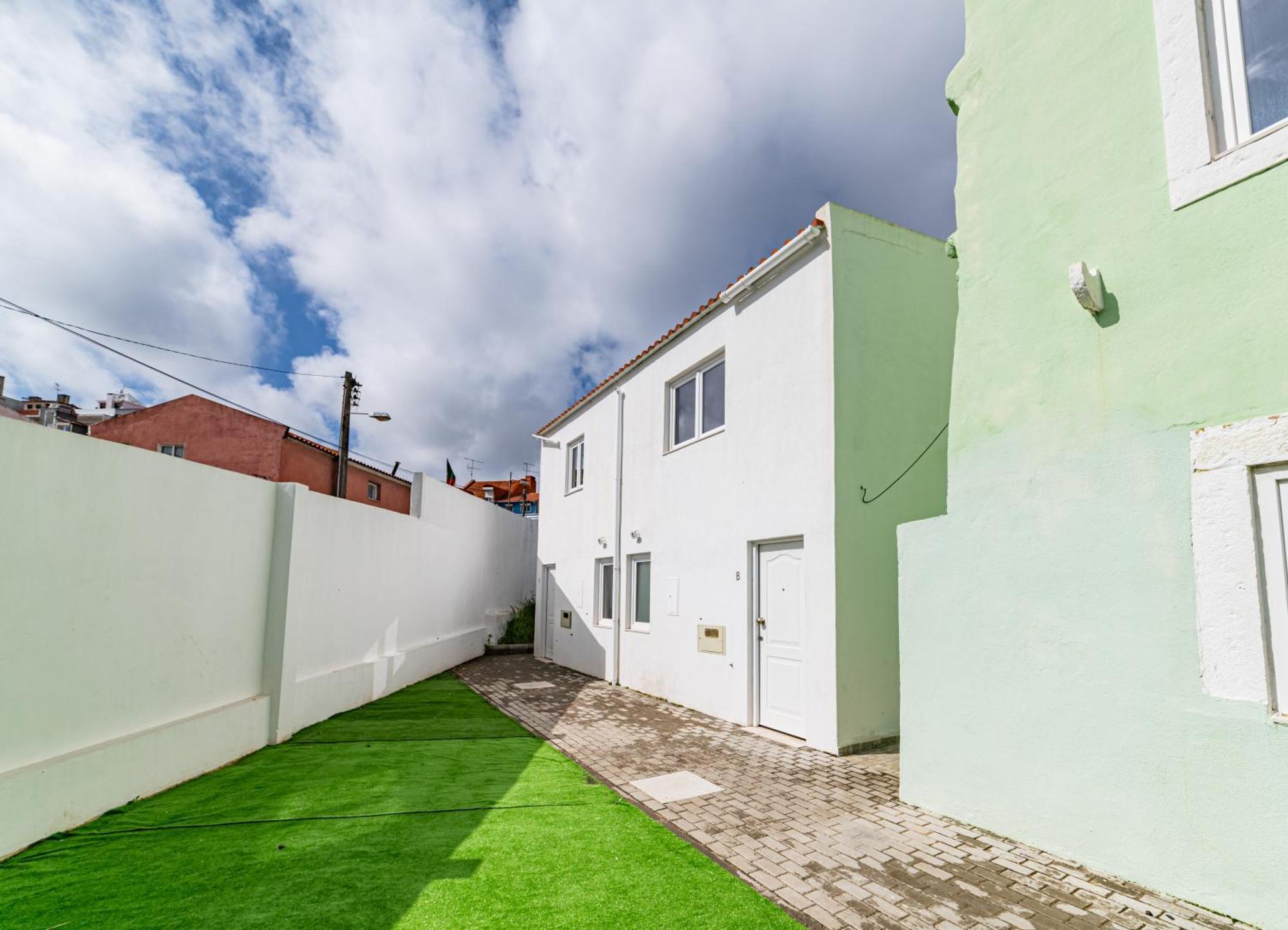 Ajuda Charm Apartment With Garden Lisbon Exterior photo
